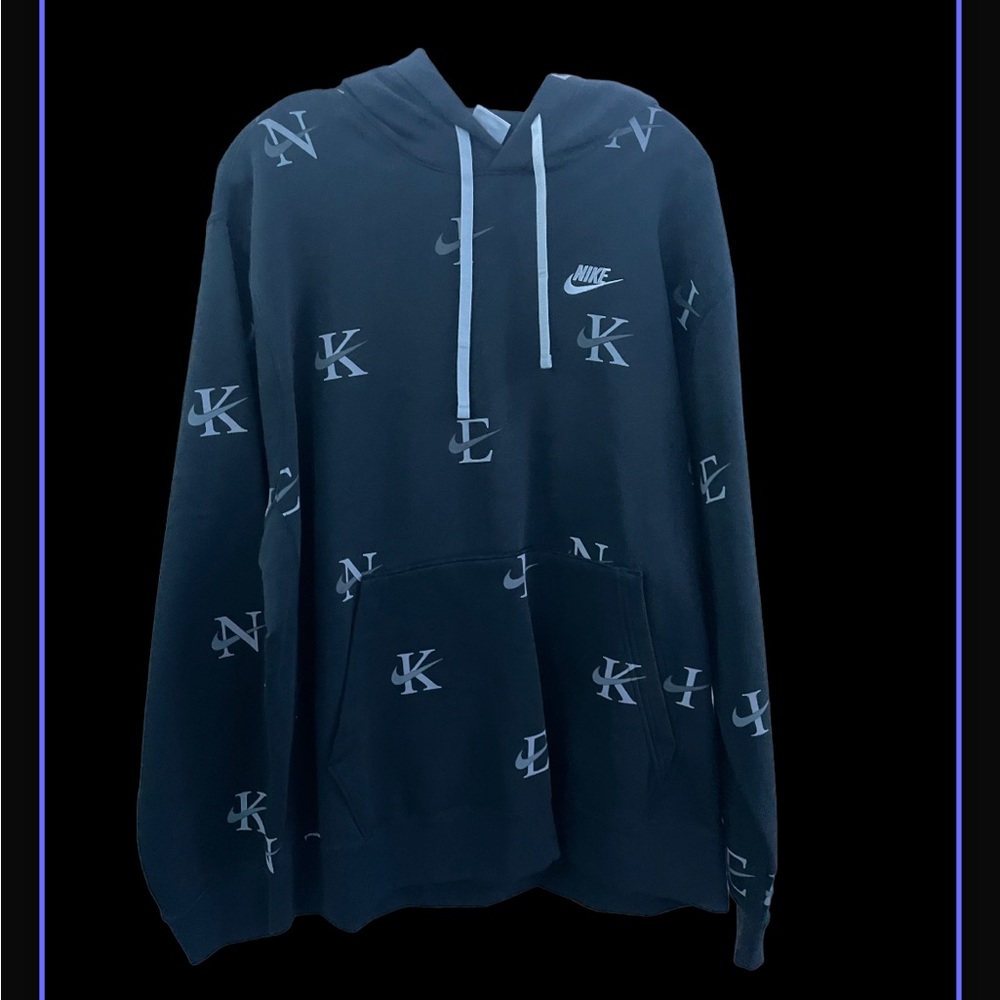 Nike sweatshirt